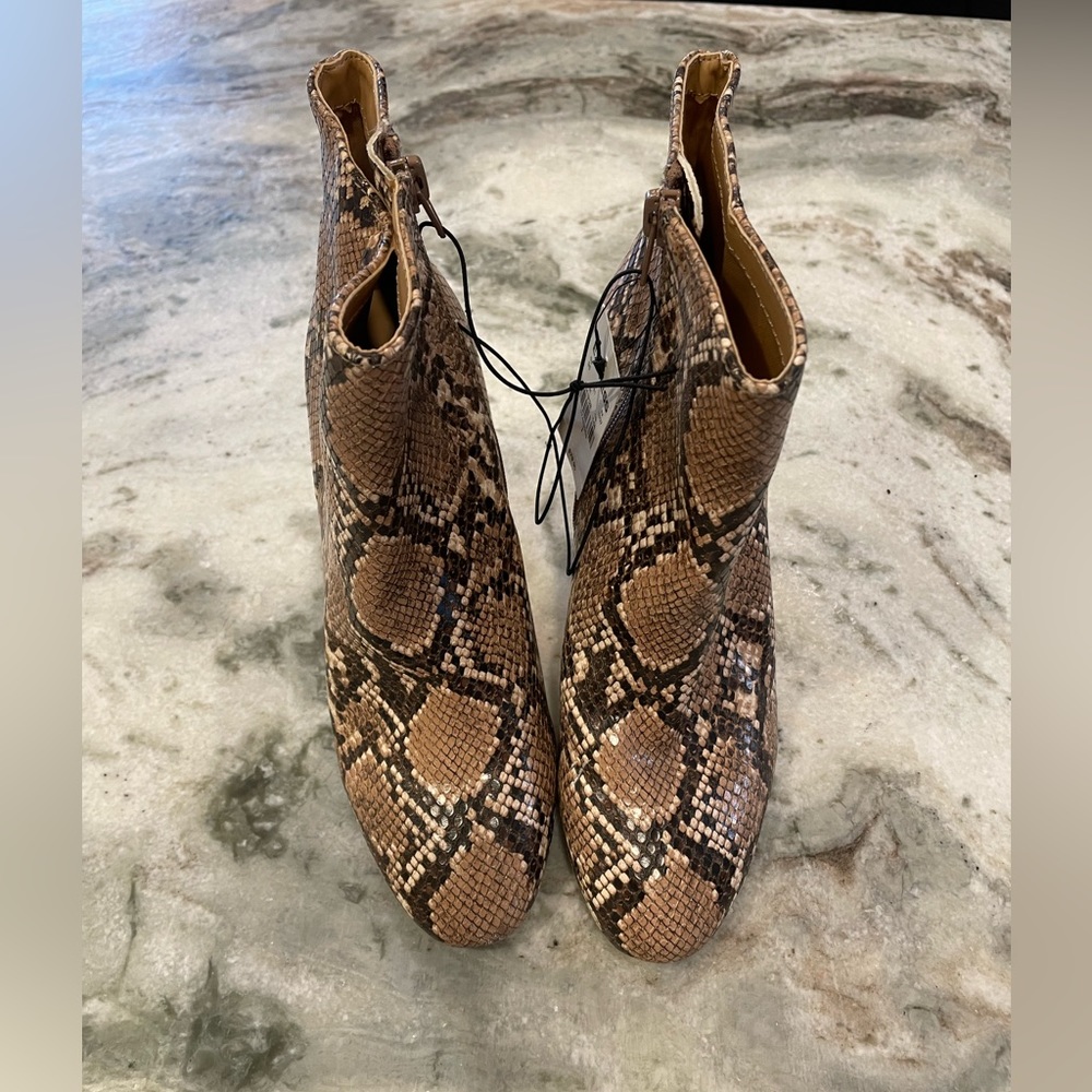 NWT Express size 7 Faux Snakeskin Bootie